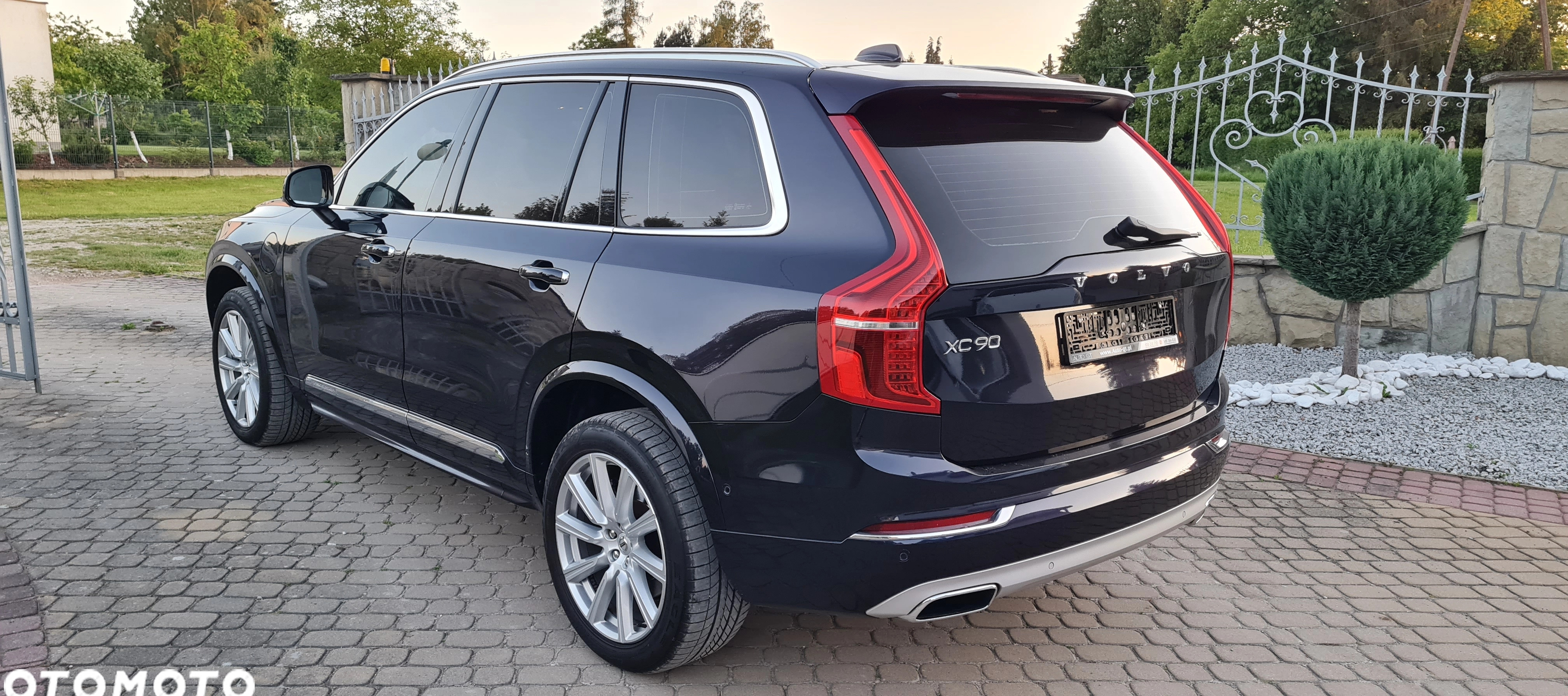 Volvo XC 90 cena 129900 przebieg: 204000, rok produkcji 2017 z Szczecinek małe 781